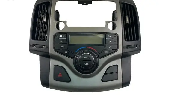 Hyundai i10 Interior fan control switch 972502L610