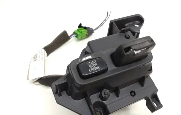 Volvo XC70 Ignition lock 329001 30724528 5wk49262