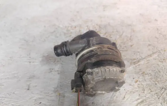 Mercedes-Benz E W213 Electric auxiliary coolant/water pump 0392024050 201704262000 A0005002685