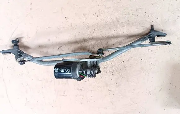 Audi A4 S4 B5 8D Front wiper linkage and motor 8D1955603A
