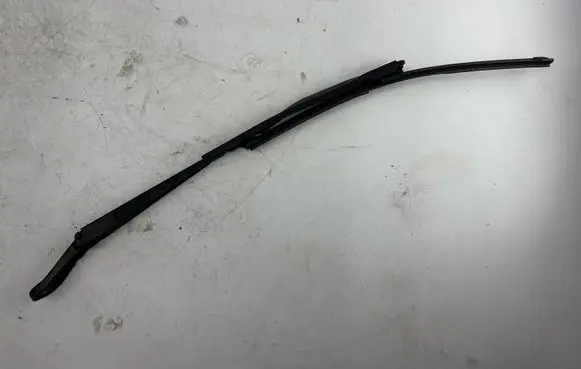 BMW 3 G20 G21 Windshield/front glass wiper blade 13405010