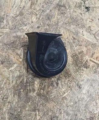 BMW 5 F10 F11 Horn signal 703881157