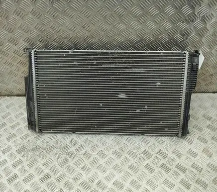 BMW i3 Coolant radiator 7600511