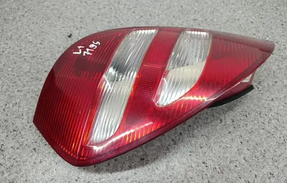 Mercedes-Benz A W169 Rear/tail lights A1698200364