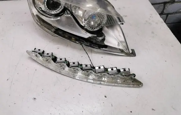 Volkswagen Phaeton Headlight/headlamp 3D1941032E 89315440