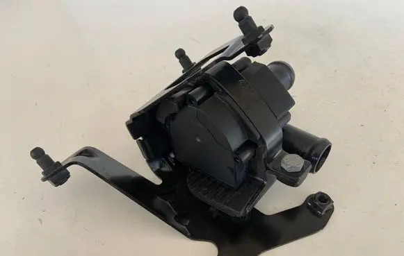 Audi A6 S6 C7 4G Electric auxiliary coolant/water pump 059121012A 4G0133567B 4G0819147A