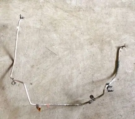 Citroen Berlingo Air conditioning (A/C) pipe/hose 9670626880