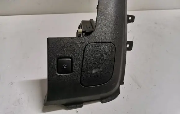 Ford Mustang VI Glove box FR3B63044F09A
