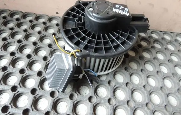 Mazda 6 Heater fan/blower HB111d65100