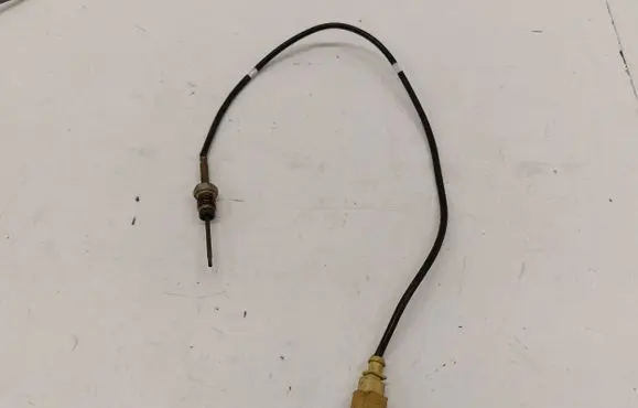 Audi A3 8Y Exhaust gas temperature sensor 05L906088AL