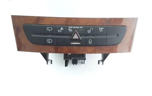 Mercedes-Benz E W211 Dashboard storage box/compartment A2116800552
