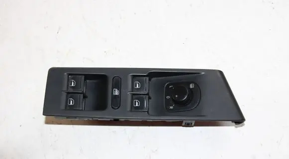 Volkswagen PASSAT B7 Electric window control switch 3AC857858A