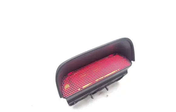 Honda CR-V Third/center stoplight P6939