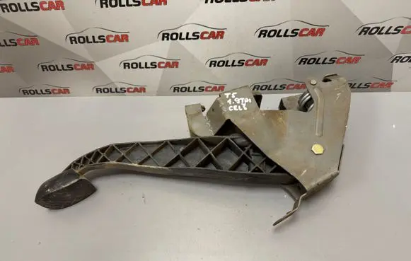 Volkswagen Transporter - Caravelle T5 Clutch pedal 7H1721315