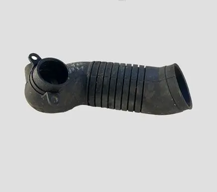 Skoda Superb B5 (3U) Air intake hose/pipe 8D0129615K