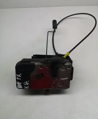 Renault Trafic II (X83) Front door lock 8200008246