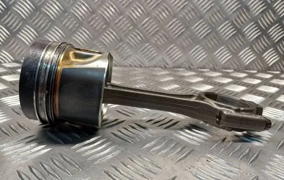 Audi A3 S3 8P Piston with connecting rod 03LA 79L98