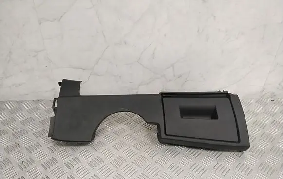 BMW 2 F45 Glove box 9262975