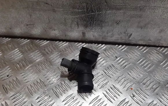 Volkswagen Touran I Engine coolant pipe/hose 1K0122291AD