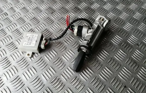 Fiat Ducato Ignition lock B365 01336569080 1335750080
