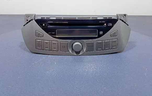 Nissan Pixo Radio/CD/DVD/GPS head unit 3910168K0