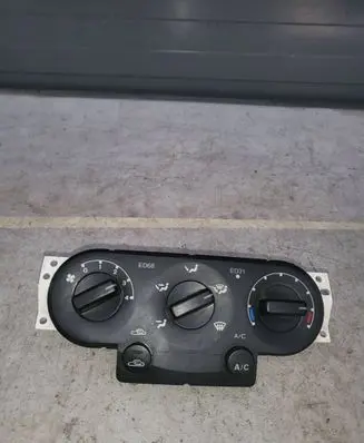 Ford Maverick Climate control unit PED31E
