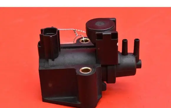 Fiat Fullback Vacuum valve 8657A126
