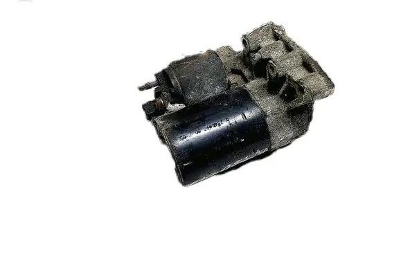 Peugeot 207 Starter motor 0001106405