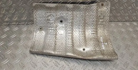 Toyota Auris 150 Exhaust heat shield