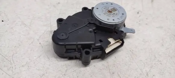 BMW 7 G11 G12 Headlight level adjustment motor 6616150299