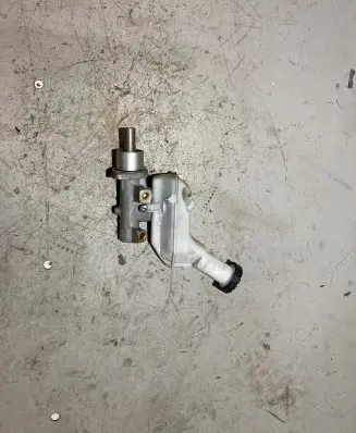 Nissan Note (E11) Master brake cylinder