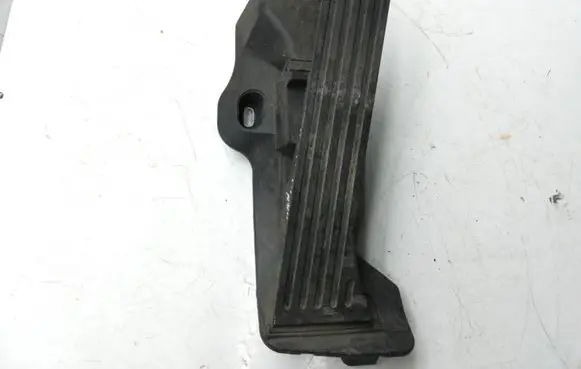 Volkswagen Tiguan Accelerator throttle pedal 6PV00889010 1K2721503K