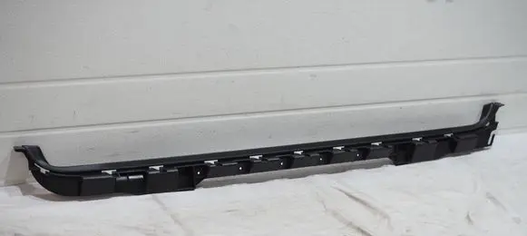 Mercedes-Benz C W204 Rear bumper mounting bracket A2048850665