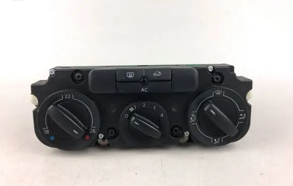 Volkswagen PASSAT B6 Climate control unit 1K0820047EF