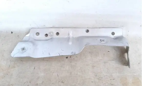 BMW X3 G01 Exhaust heat shield 8647243 11658647243