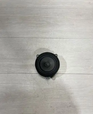 BMW 3 G20 G21 Front door speaker 2622560