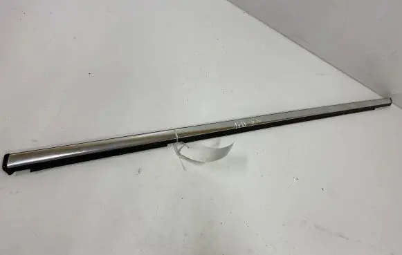 Opel Signum Rear door glass trim molding