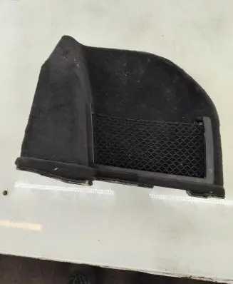 BMW 3 E90 E91 Trunk/boot side trim panel 7068882