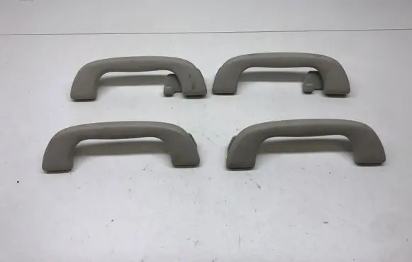 Mazda 6 A set of handles for the ceiling 