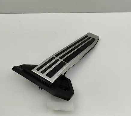 Hyundai Santa Fe Accelerator throttle pedal 32700D4200