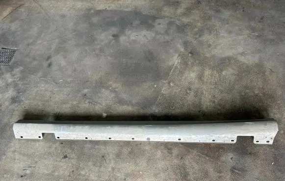 Mercedes-Benz E W211 Sill A2116980354