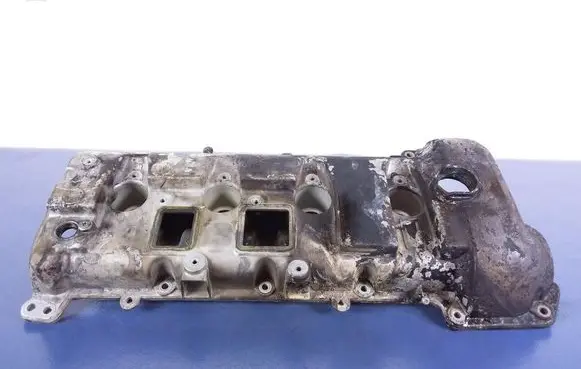 Porsche Panamera (970) Rocker cam cover 94810513623