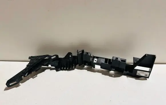 Mercedes-Benz S W222 Bumper support mounting bracket corner A2226941401