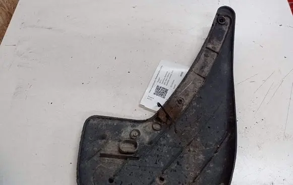 Peugeot 607 Front mudguard