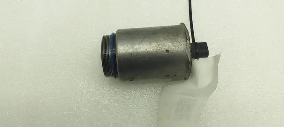 Mercedes-Benz A W176 Oil pressure sensor A651800115