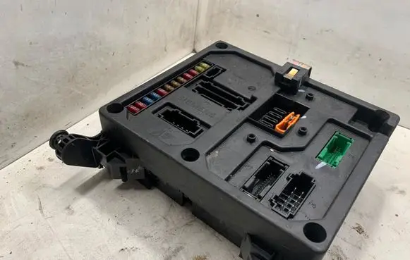Volkswagen Sharan Comfort/convenience module S110730300