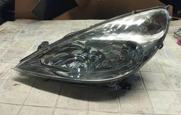 Peugeot 607 Headlight/headlamp 9654670980 620859 89010122