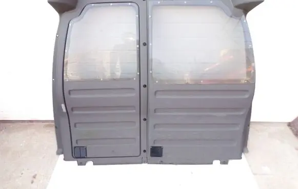 Volkswagen Caddy Partition between cabin 2K4863175B 2K4863170B