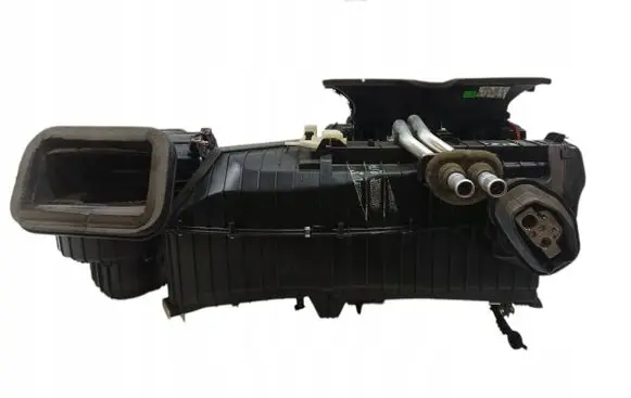 Interior heater climate box assembly