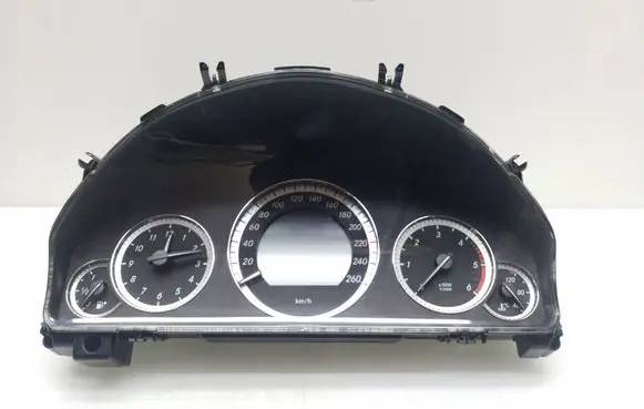 Mercedes-Benz E W212 Speedometer (instrument cluster) A2125408747 A2125400548 A2044423021